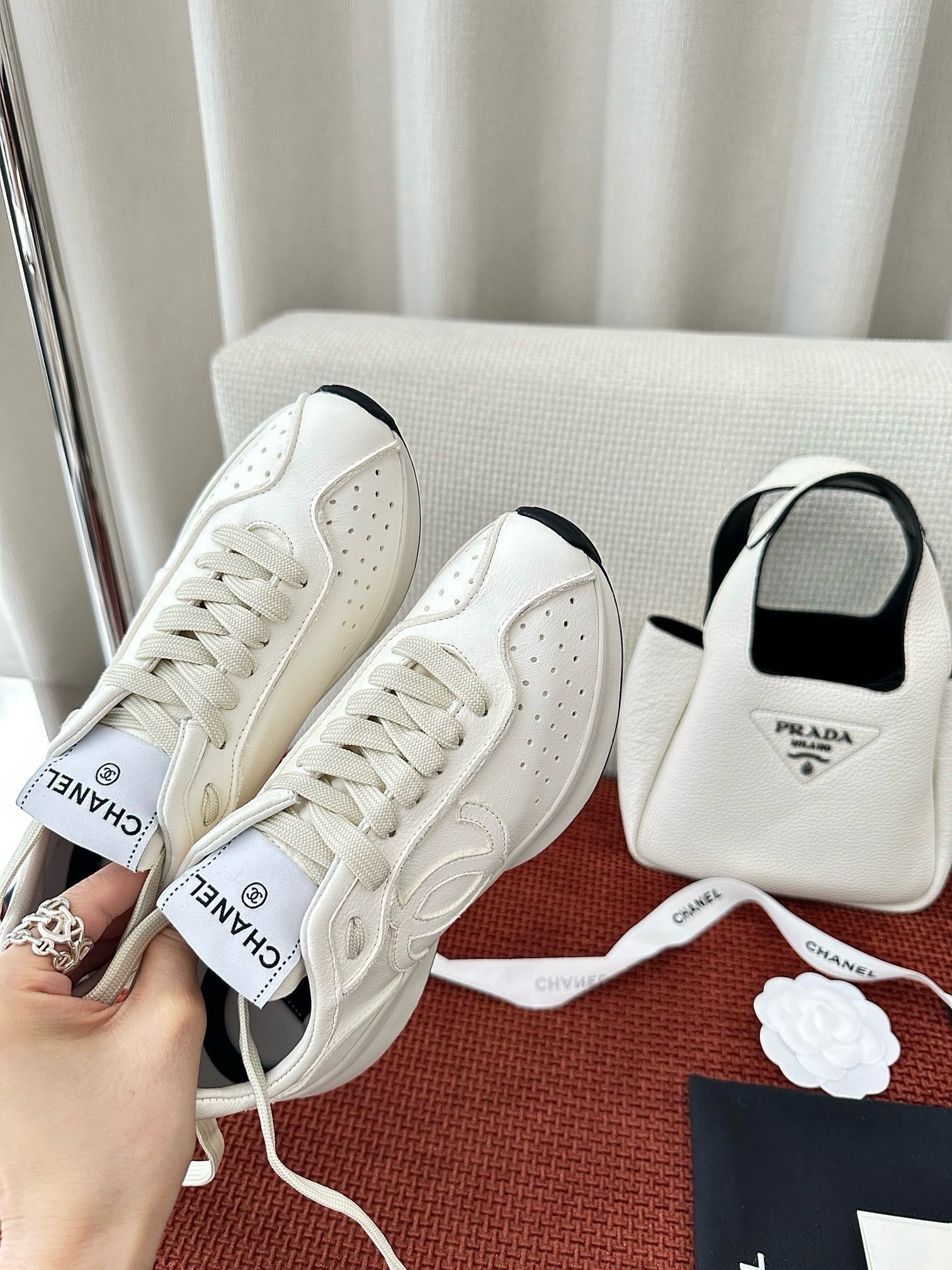 2025 Leather Sneakers