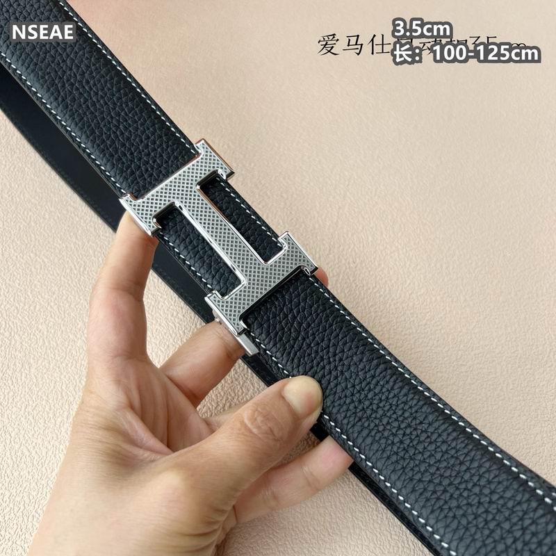 Automatic Buckle Leather Belt with Textured Metal Buckle