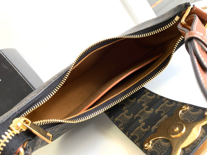 Calfskin Triomphe Shoulder Bag