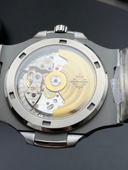 Green Diamond Bezel Automatic Watch 40 mm