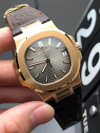 Rose Gold Leather Strap Watch 40 mm