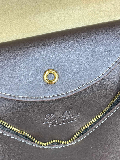 Saddle Loro Leather Bag