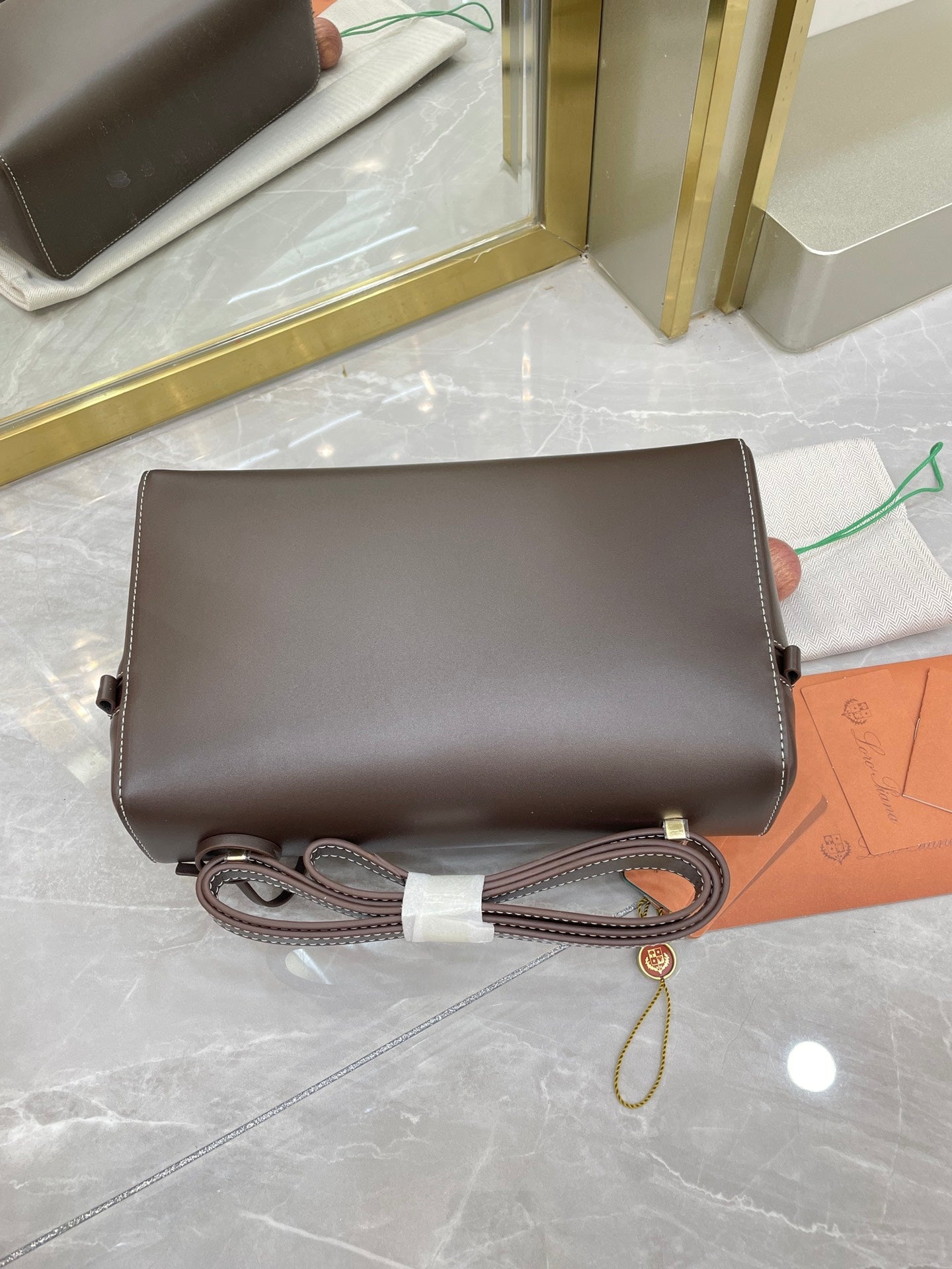 Saddle Loro Leather Bag