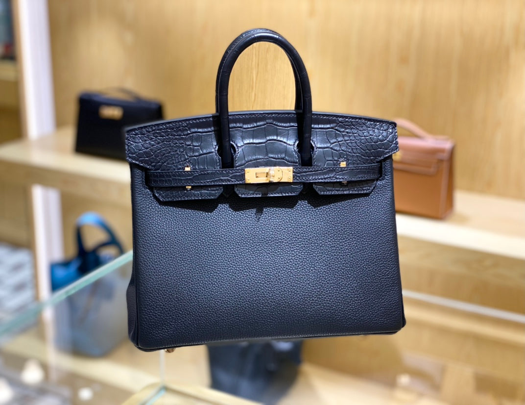 25 Crocodile & Togo Matte Bag