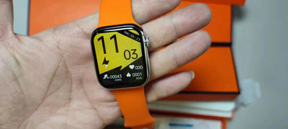 Smartwatch with Interchangeable Bands